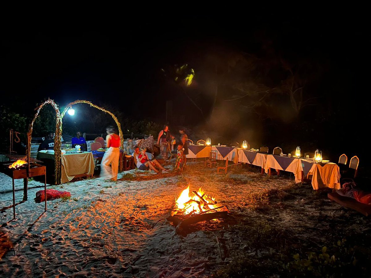 Mwamba Eco-lodge: where positive vibes &amp; unique experiences meet conservation in Watamu. A special place with a long-standing legacy. arocha.or.ke/stay-at-mwamba/

#MwambaEcoLodge #ARochaKenya #Watamu #Kenya #UniqueStay