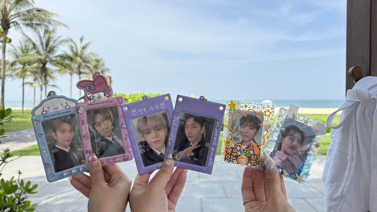 우리는 다낭 여행 중 ◡̈ 🖤
<a href="/mandari_lina102/">쫑쫑이네 귤농장</a> <a href="/hizamong/">윤자몽</a>