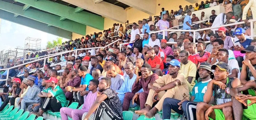 theNNLO's tweet photo. Nothing is as good as giving 100% support to your darling team.
Abuja (Bwari) fans come and support your community teams Hyperbuzz FC and Likeminds FC, let us occupy the Bwari Stadium.
⏰ 3 pm
🎥 To be covered by NLO TV.
#NewYearMegaLottery
#MTN
#SofaScore
#Afriskaut
#FMarc https://t.co/CkIpUvODPK