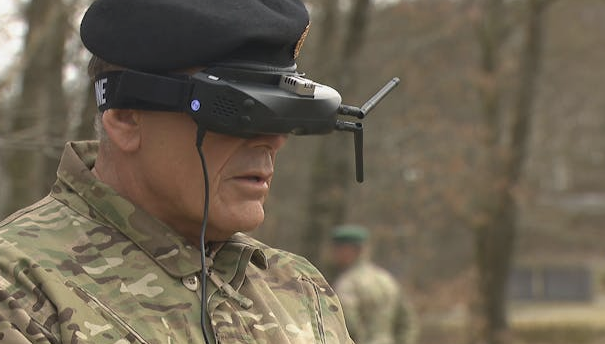 Danemark 🇩🇰

Copenhague va déployer des soldats, non armées, en Ukraine pour apprendre les techniques de combat de drones. Le Kremlin a déclaré que les Danois seraient des cibles légitimes pour des frappes.