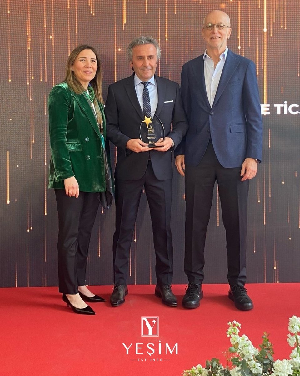 YesimGroup's tweet photo. Uludağ Tekstil İhracatçıları Birliği (UTİB) listesinde ise Yeşim Satış Mağazaları ikinci, Almaxtex Tekstil ise üçüncü sırada yer aldı. https://t.co/7qgrpVbPwb