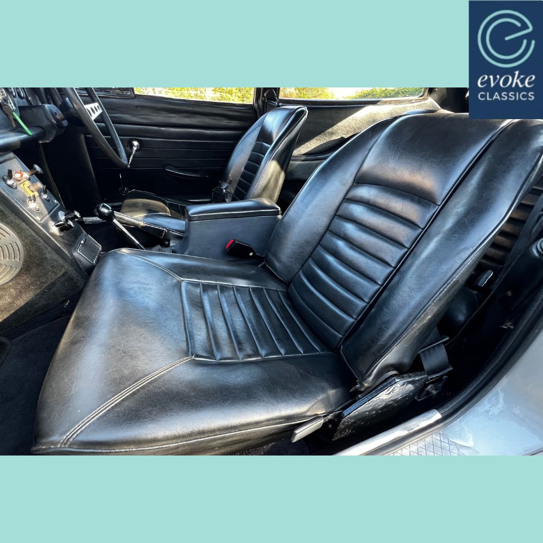 EvokeClassics's tweet photo. LIVE AT AUCTION
1969 Reliant Scimitar GTE SE5
https://t.co/KcveLJeeNH
Early GTE
Highly original
MOT until 13th April 2026
From a private collection
HPI clear
#Reliant #ReliantScimitar #Scimitar https://t.co/QcFxIcdGSF