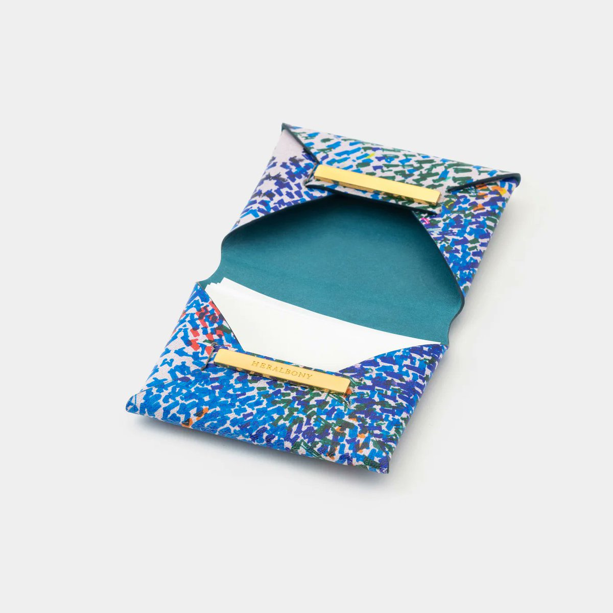 再入荷】 大人気のレザーカードケースがオンラインストアに再入荷