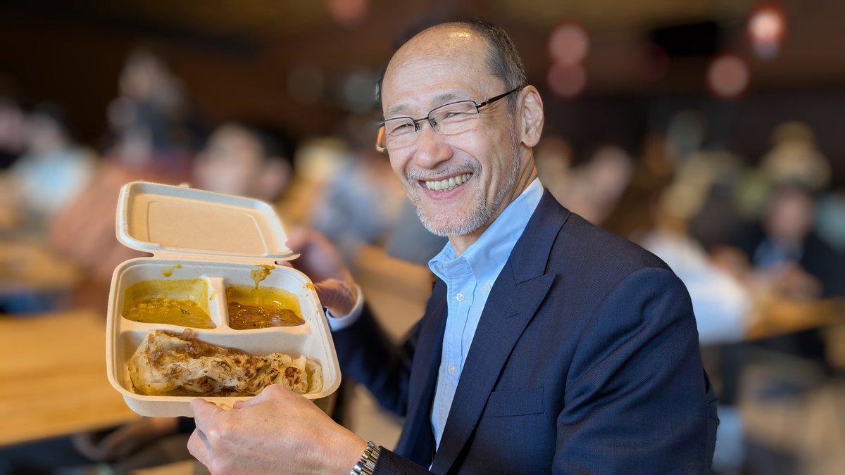 AmbHideoSuzuki's tweet photo. ....this! Roti Canai, a thin pancake with curry sauce. Not to be missed at 🇲🇾 pavillion.
…こうなりました! ロティ・チャナイ、モチモチの食感が超お勧めです。🇲🇾館で是非試してみてくださいね!
これ���らも撮り溜めた映像で、万博、ふるさと大阪の楽しさをお伝えしていきます。 https://t.co/divTVCVOVm