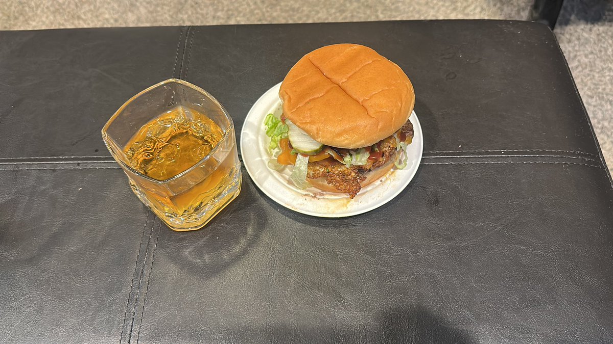 This and texting freshman. It’s a damn good life. #expand