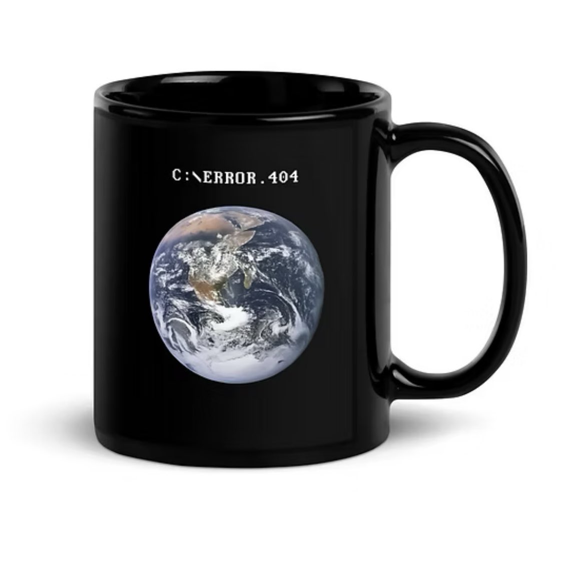 mallrelix's tweet photo. Retro Mug Awesomeness ☕️

https://t.co/pAO0VL53D2

#RetroMugs #MugLife #AltHomeStyle #GeekMugs #NostalgiaVibes #MallRelics #80sAesthetic #CoffeeWithAttitude #WeirdHomeDecor #VintageVibes #DystoDecor #AltInteriorStyle #CollectibleMugs https://t.co/CAXFx8KU00