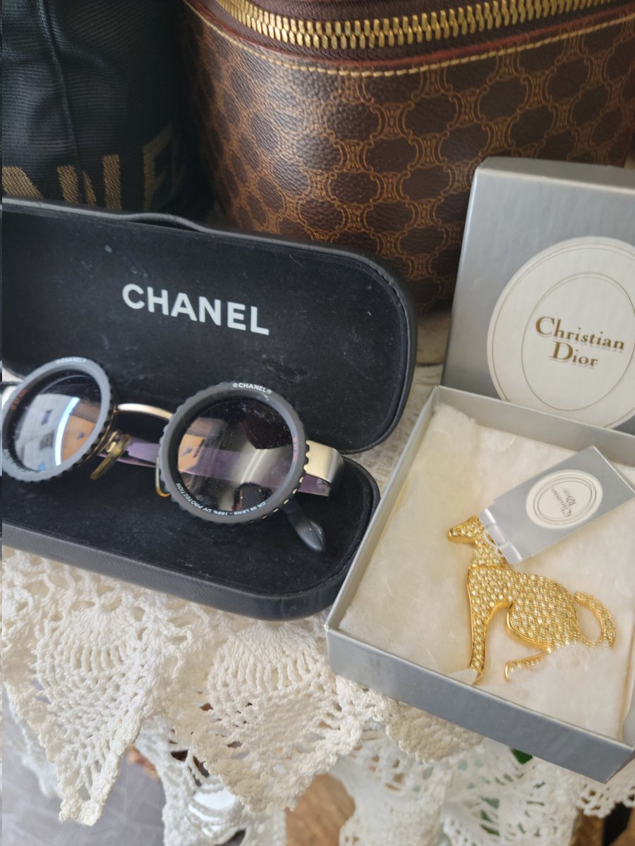 fook_an's tweet photo. 今週もたくさんの商品が入荷しています。

CHANEL VANTAGE ROUNDSUNGLASS
#CHANEL
鑑定済みの商品です。

４月１６日水曜日
close１７:００ https://t.co/JzADeLnYsi