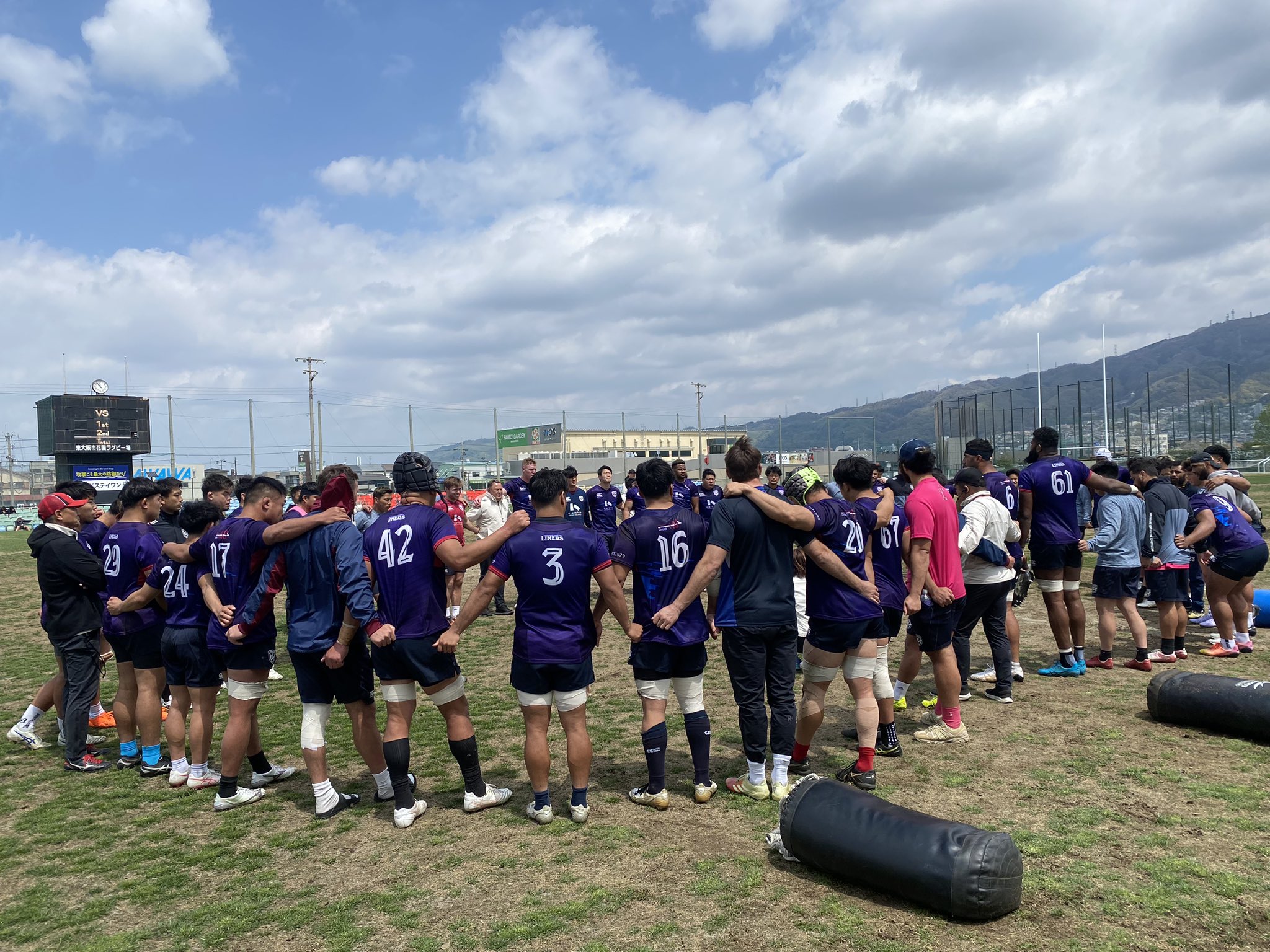 花園近鉄ライナーズ(公式)🐰🏉🚝 on X: 花園近鉄ライナーズ(公式)🐰🏉🚝 on X: