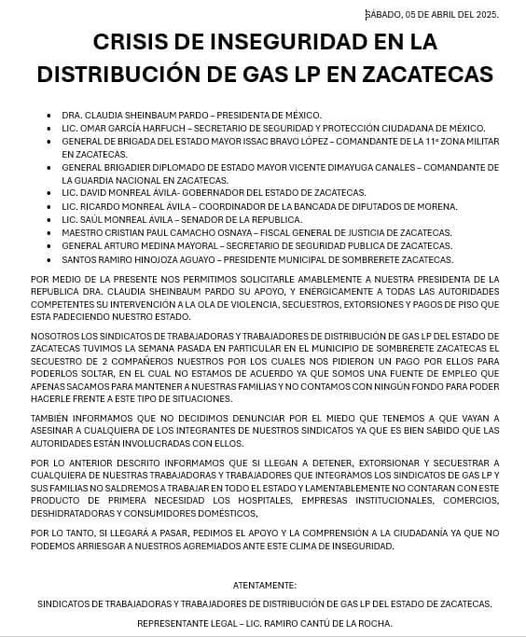 GARCIPAVON's tweet photo. ¡¡IMPRESIONANTE!! #ZACATECAS SE QUEDARÍA SIN REPARTO DE GAS LP POR INSEGURIDAD.
Luego del secuestro de dos trabajadores de empresas distribuidoras de gas LP, sindicatos decidieron advertir al Gobierno Federal y Estatal que dejaran sin reparto a la población, por una evidente crisis de inseguridad.
Se dicen víctimas de secuestros, asaltos, extorsiones y cobros de piso, por lo que advierten a Monreal y a Sheinbaum que o intervienen o colapsan el servicio indispensable para empresas, industrias y hogares.
Versiones señalan que el jueves iniciaría un paro en la distribución ante la falta de condiciones de seguridad que se exigieron en el documento firmado el 5 de abril.
Fuente: Prueba En Contrario