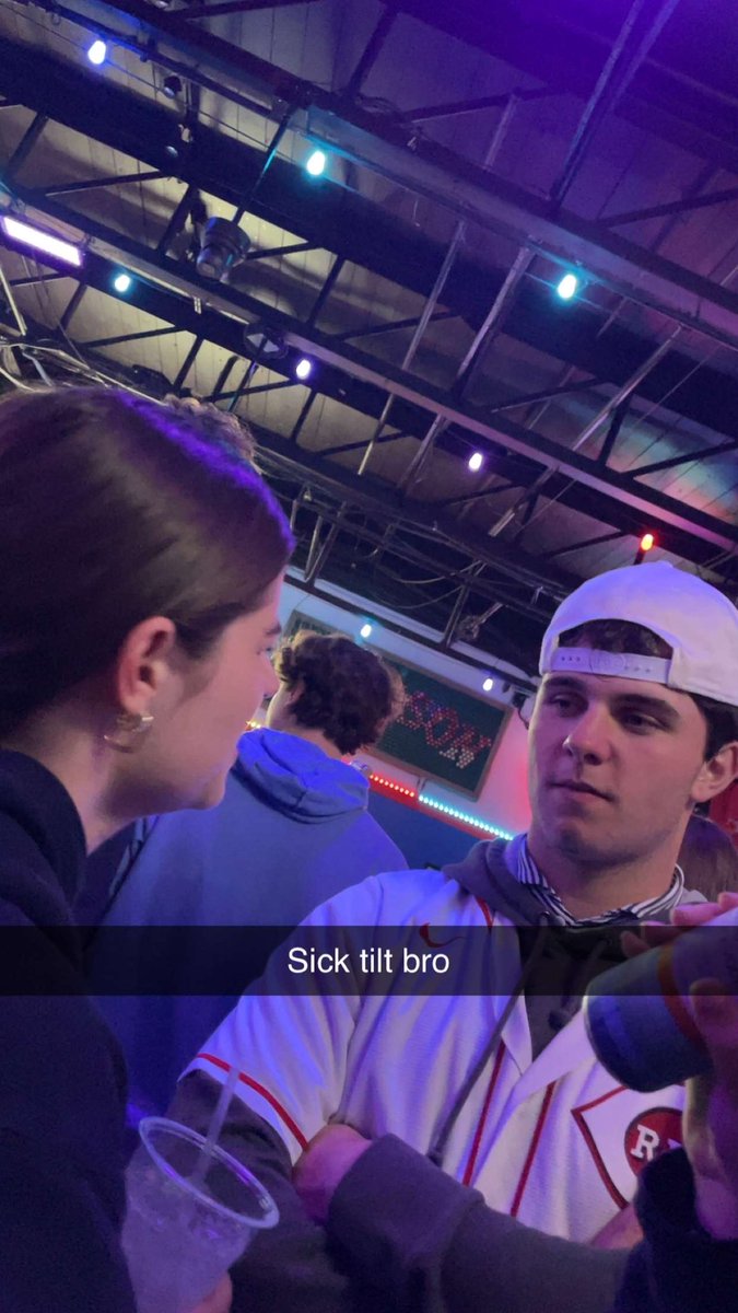 GBustopher's tweet photo. Holy #shrink 

Polo, Sweatshirt, sweatshirt, jersey combo https://t.co/blo509tqc2