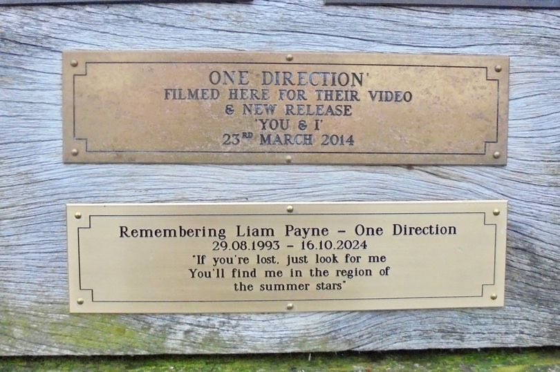 fuqkinlwtxash's tweet image. and now we’re here… my heart can’t be healed… 💔