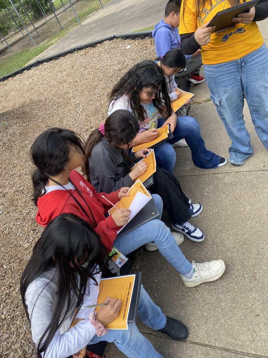 msagarcia31's tweet image. Science STAAR survival mode: activated! 🧪 Our 5th graders rocked their review stations today. Huge shoutout to my flexible and fabulous team! Let&apos;s go, 5th grade! You&apos;ve got this! 🚀🔬 #STAARReady #ScienceFun #TeamworkMakesTheDreamWork 
💪 #STAARCountdown  #TeacherLife