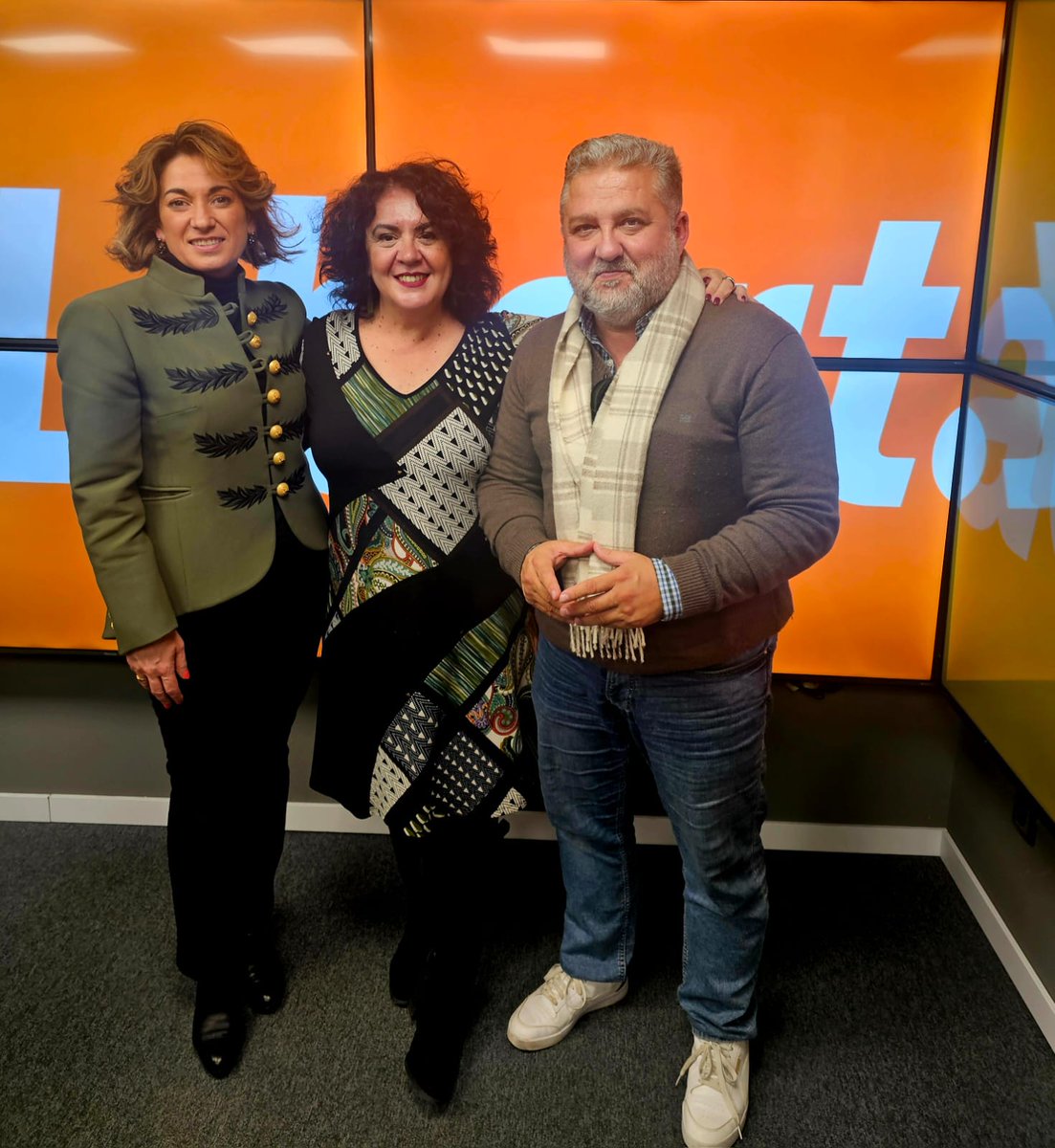 No te pierdas hoy Miércoles <a href="/lahorainandout/">La hora In & Out</a>  <a href="/LibertadFMradio/">Libertad FM 🔊</a> de 18:00 a 19:00 horas con unos invitados muy especiales
#radio #lahorainout #foodie #Restaurante #travel #teatro #viaje #love #FelizMiercoles #Food #Travelovers #Gastronomia #vino #Primavera #Spring #Destinos #hotel