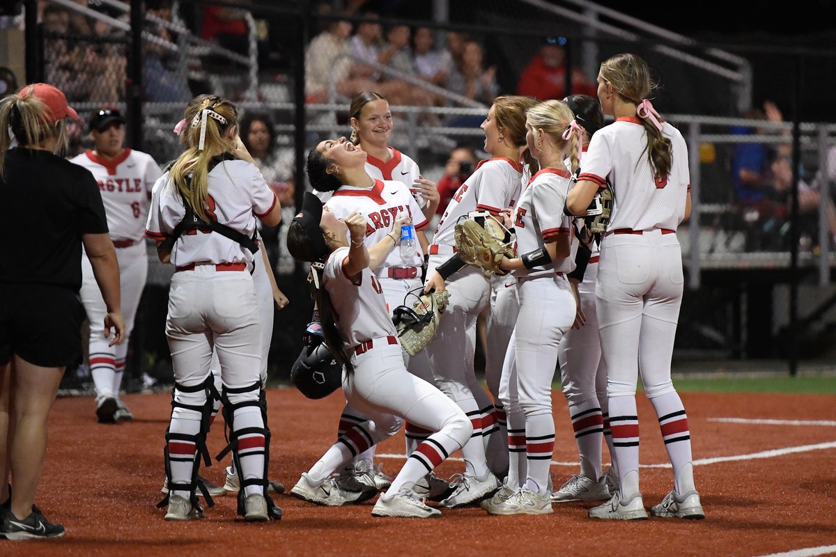 sports_drc's tweet image. Argyle soared out to an early lead and held on for a 5-2 win Tuesday over Ryan to clinch its seventh playoff berth in the last eight full seasons.

In the process, Argyle reached the summit of its second-half surge after a bumpy start to 6-5A play.

Story: dentonrc.com/sports/high_sc…