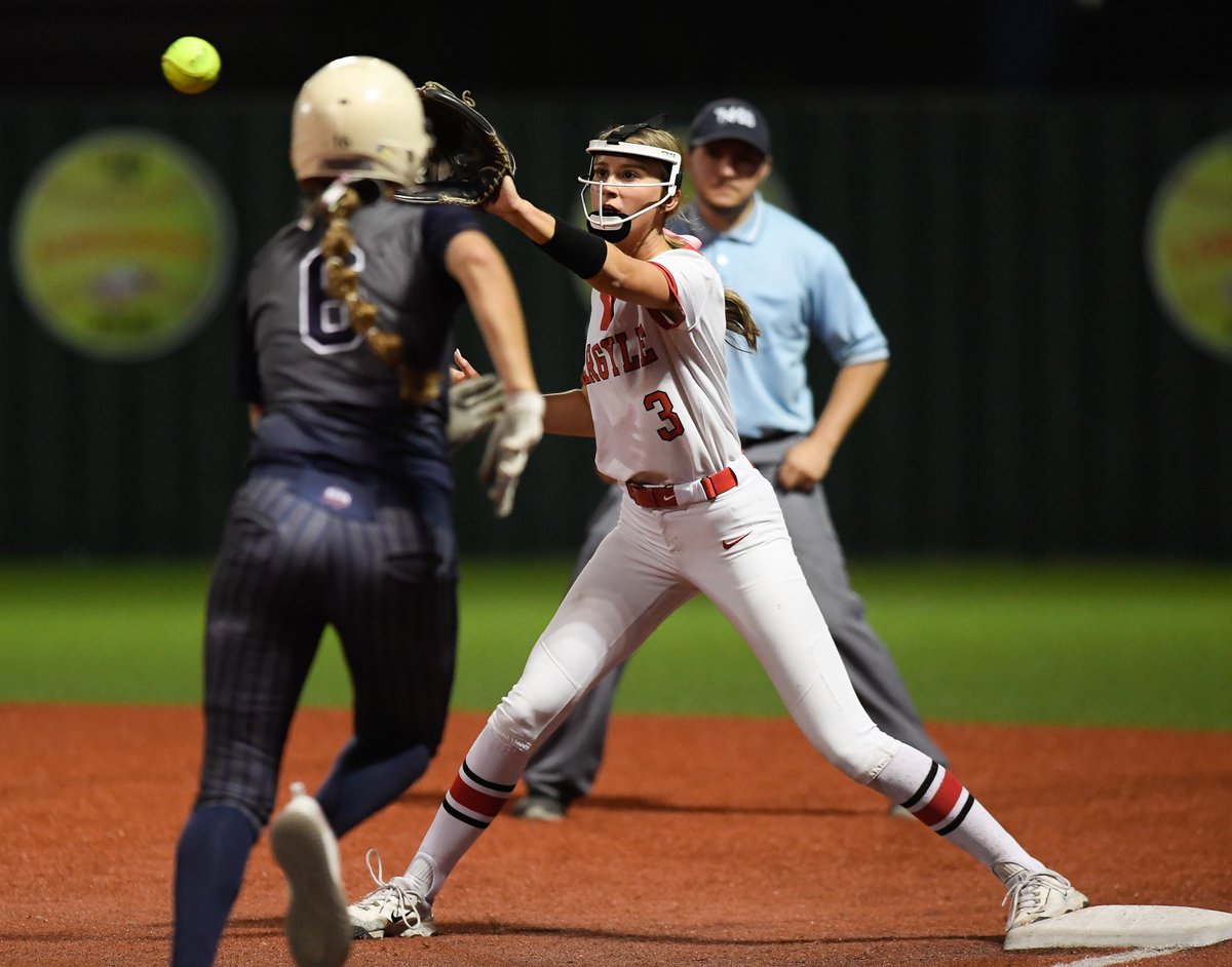 Argyle soared out to an early lead and held on for a 5-2 win Tuesday over Ryan to clinch its seventh playoff berth in the last eight full seasons.

In the process, Argyle reached the summit of its second-half surge after a bumpy start to 6-5A play.

Story: dentonrc.com/sports/high_sc…