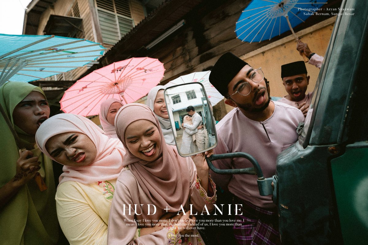 azyn_'s tweet photo. Wedding at Kampung always ada havoc and chaos dia, I love it when it's filled with cultures, details, love and laughter!

Tips : Try lah guna wide lens shoot wedding, best! https://t.co/9fOAv7sRlF