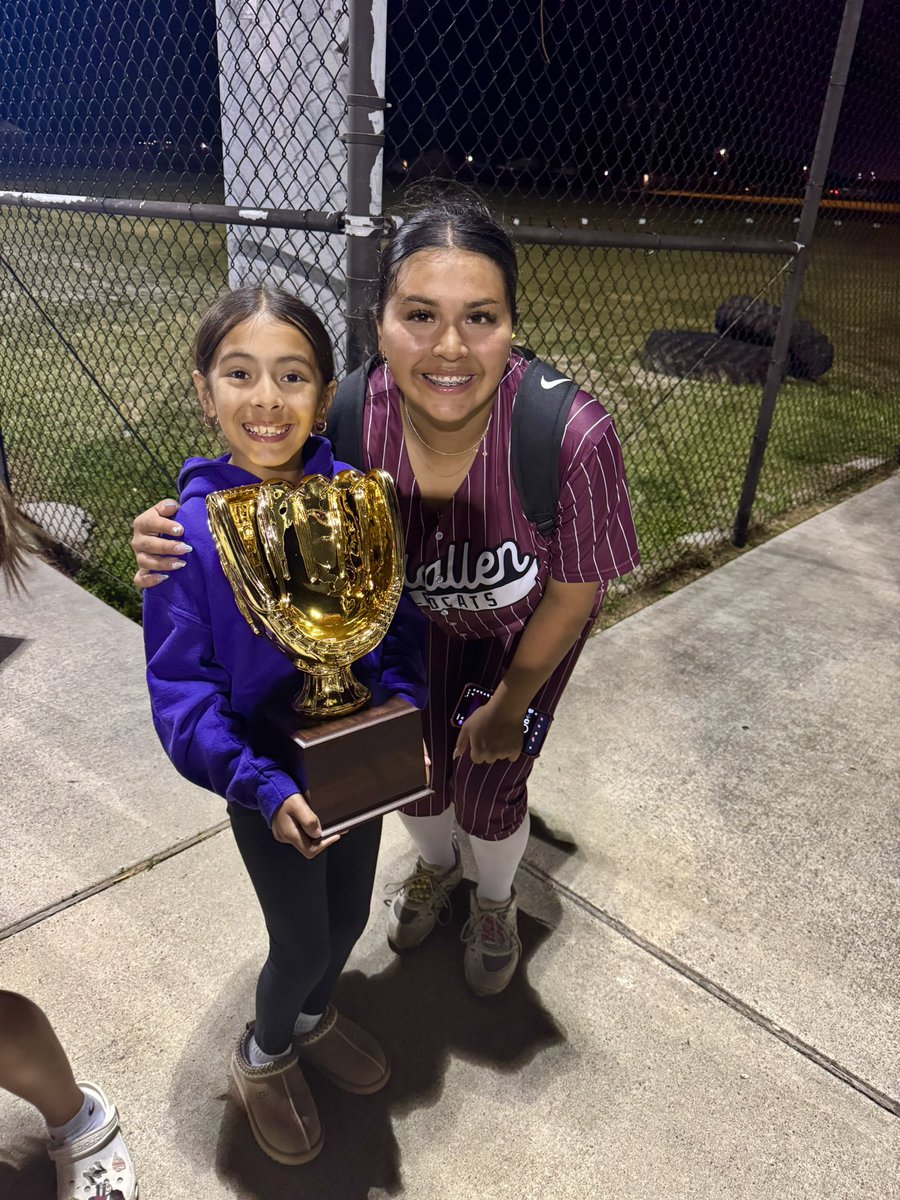 Audryna Almaraz (@audrynaalm_2026) on Twitter photo Undefeated District Champs 🔥 So proud of my team! #Team30 <a href="/Calallen_SBall/">Calallen Wildcats Softball</a> <a href="/RecruitCalallen/">Calallen Wildcats Recruiting</a> <a href="/bombers_academy/">Bombers Academy</a> <a href="/18uAmerican/">Texas Bombers Gold American 18U</a> <a href="/JordynThib55502/">Jordyn Thibodeaux</a> <a href="/BraelynBailey13/">Braelyn Bailey</a> Undefeated District Champs 🔥 So proud of my team! #Team30 <a href="/Calallen_SBall/">Calallen Wildcats Softball</a> <a href="/RecruitCalallen/">Calallen Wildcats Recruiting</a> <a href="/bombers_academy/">Bombers Academy</a> <a href="/18uAmerican/">Texas Bombers Gold American 18U</a> <a href="/JordynThib55502/">Jordyn Thibodeaux</a> <a href="/BraelynBailey13/">Braelyn Bailey</a>