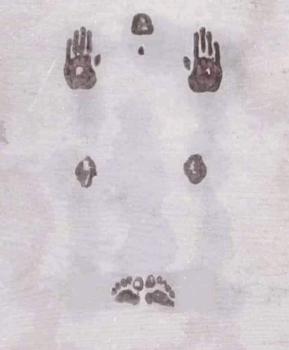 honeeybuch's tweet image. Only Muslims will understand