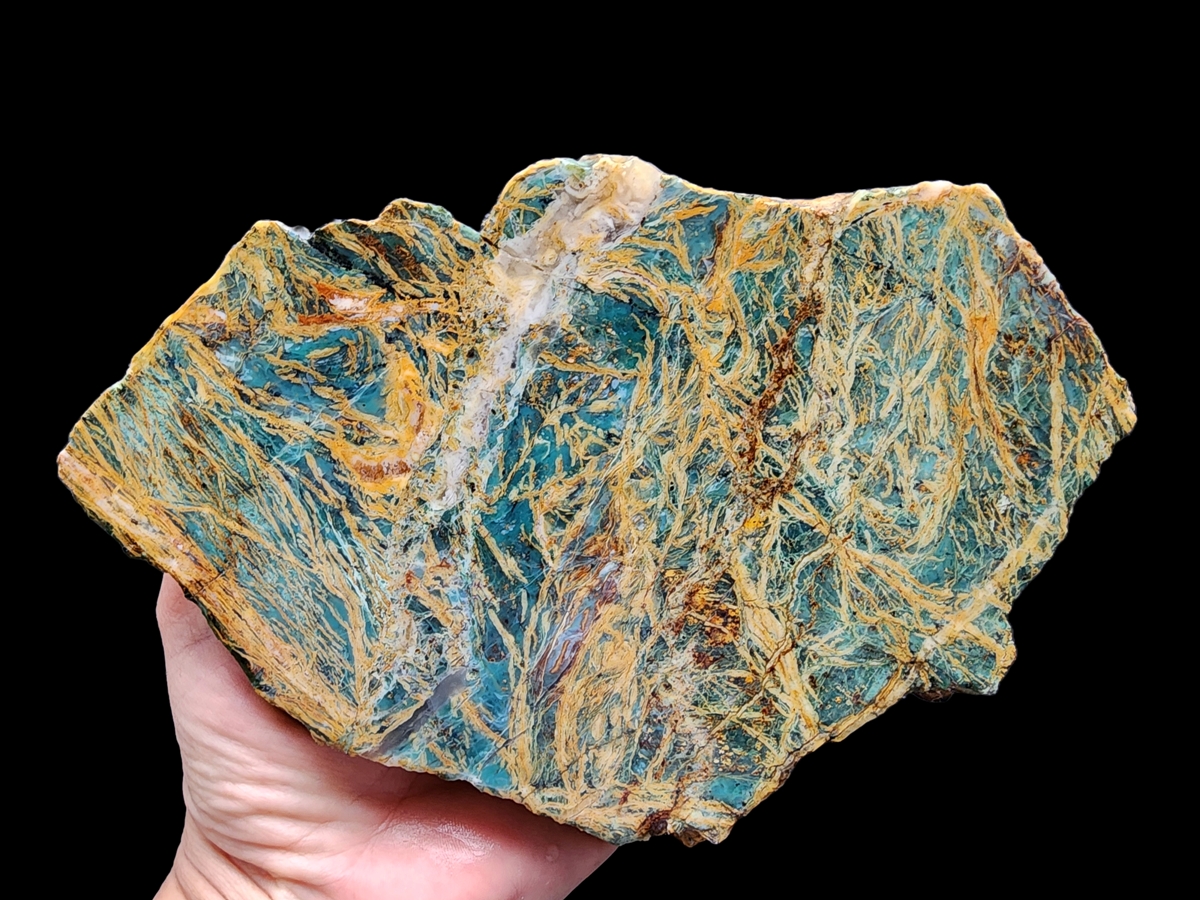 SrlGemstone's tweet photo. Chrysocolla Slab
#mineralspecimens #copper #chrysocolla #azurite #Collectible #collection #stone #naturalrock #gemstones #greengemstone #greengem #decorative #Decor #Fantástico #art #naturalart https://t.co/pJeVFMmEA8