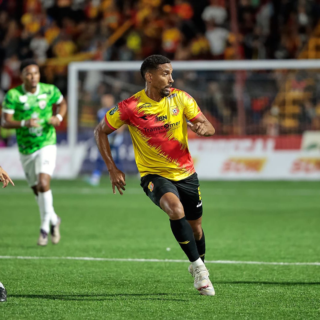 El Herediano es el primer CLASIFICADO a las semifinales ❤️💛