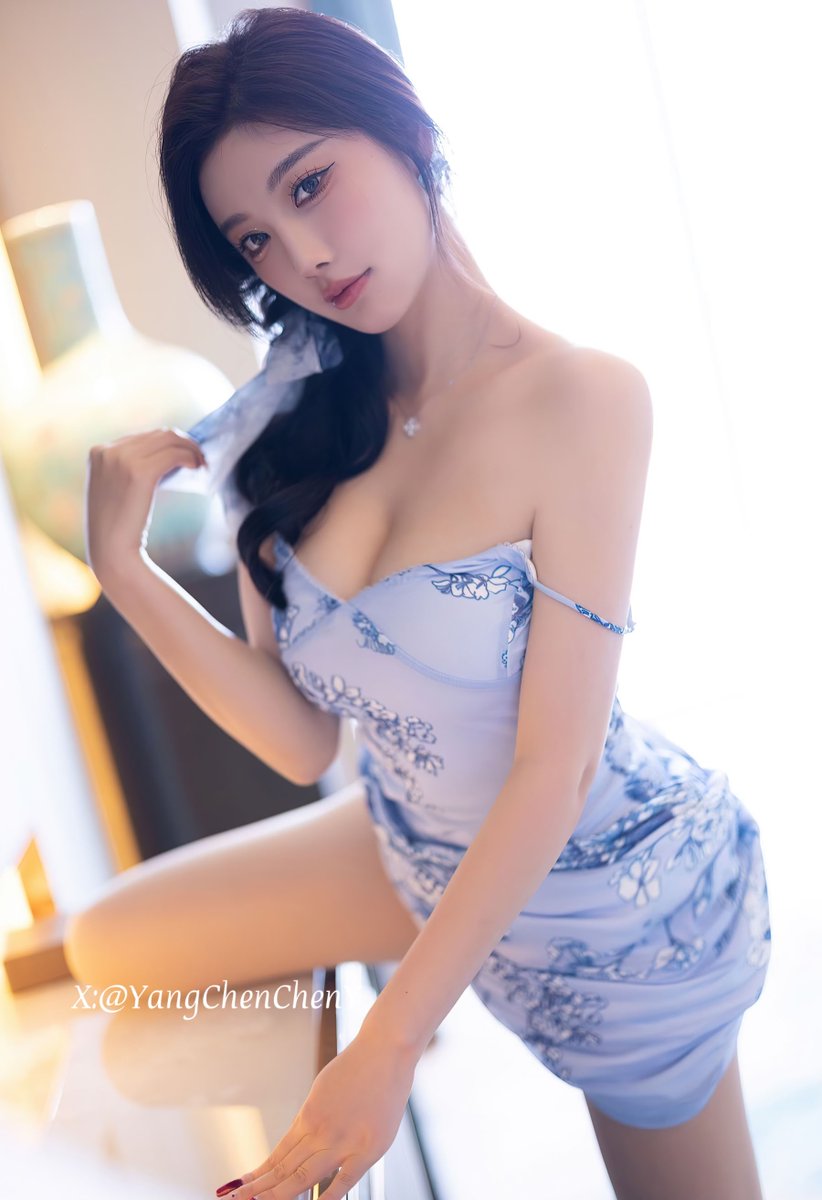 #OnlyFans模特兒 🔗 推荐大家一个🔞的地址：👉 Tx005.tv

晨晨是哥哥们的女神吗？
<a href="/Yangccya_/">杨晨晨</a>
<a href="/YangChenChenY/">杨晨晨</a>
点赞并转推后私信姐姐领取奖励哦🫦！
#丝袜 #美腿 #高跟 #写真 #外漏 #3P #足交 #美足 #杨晨晨Yome

推荐大家一个🔞的地址：👉 Tx005.tv