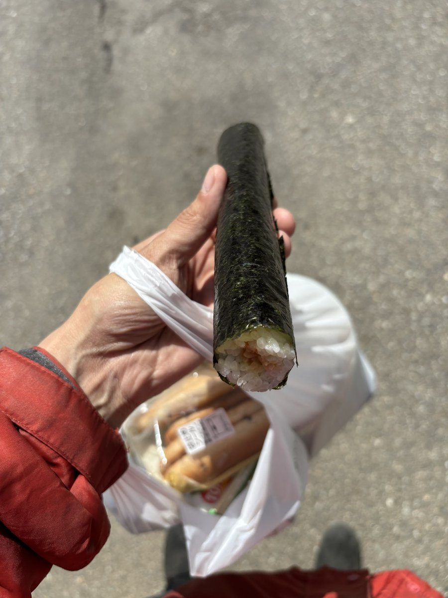 _______KNmT's tweet photo. 風邪ひきまシタ https://t.co/pzFbfeCsBT