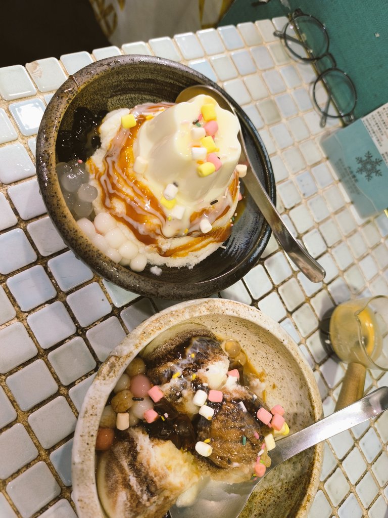 我胖我驕傲~~~

#飯後不準吃甜食
#飯後不準吃剉冰