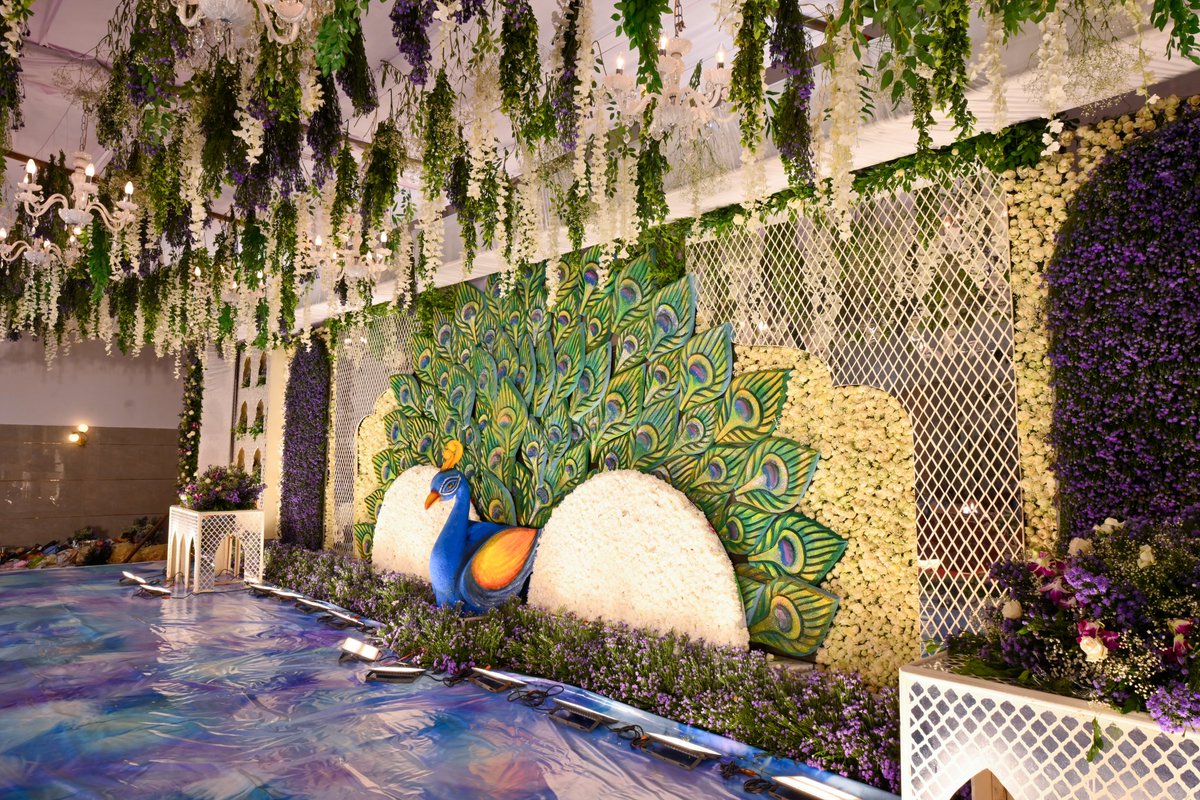 chennascon83609's tweet photo. These stages have seen love, laughter, and unforgettable moments. At Chennas Conventions, every decor is crafted with care to make your special day truly one of a kind.

[Chenna's Conventions, Stage Decor, Decoration, Stage,Weddings, Events. Functions, Flowers, Decor ideas] https://t.co/r4S6vet2YQ