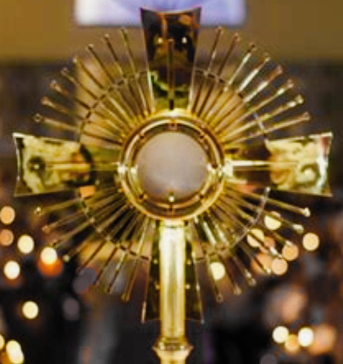 Israhel07's tweet photo. Alabado sea el Santísimo Sacramento del Altar https://t.co/hnn7LytjxO