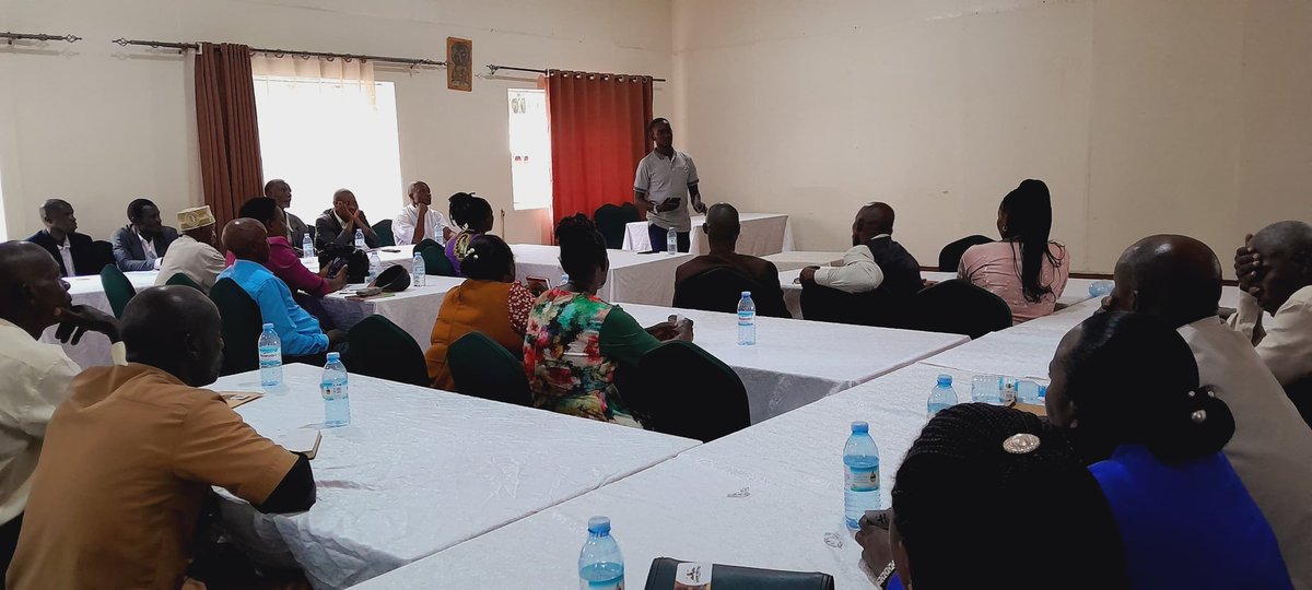 youthnetworkmtn's tweet photo. In 2018 7.5million learners joined primary one. Fast track to 2024 and only 3million learners sat PLE. What happened to the 4.5million. This and other questions were discussed by headteachers of schools in @MityanaDlg @action4hU @TeamUpUG @MonicaBasemera1 @MinistryofEd https://t.co/H6t5X5zU0y
