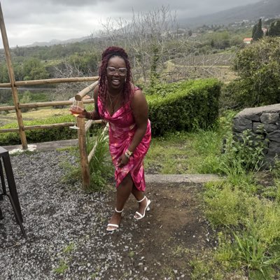_Ohemaa_'s tweet photo. #NewProfilePic https://t.co/bDUYijtCUu