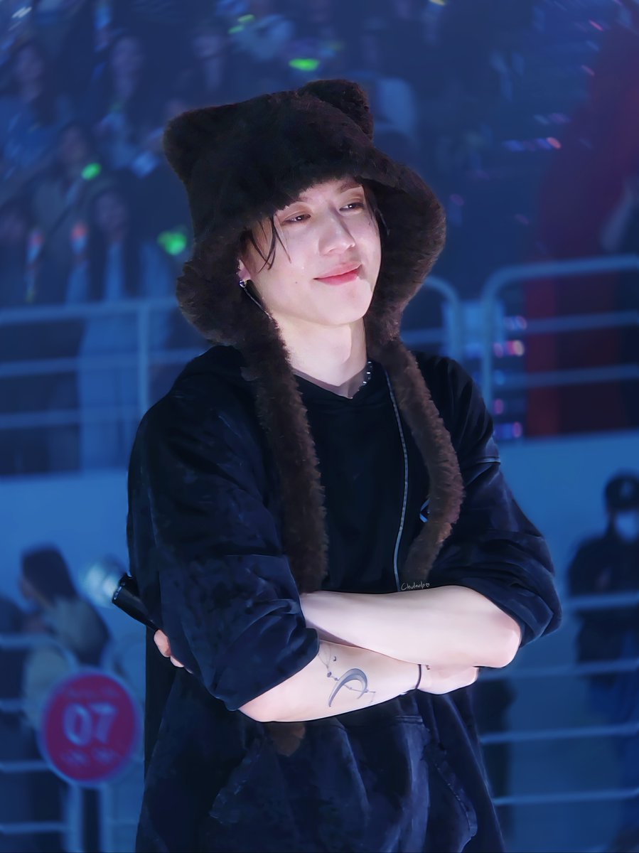 nnnn__6002's tweet photo. 미소가 정말 그리워 ~~ 😊

@yugyeom 🌼
#유겸 #YUGYEOM https://t.co/4ZmxJMsoie
