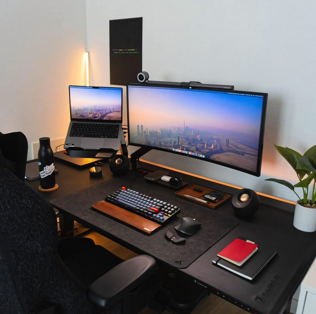 MR LIFE🪽💻⌨️🎮 tweet media