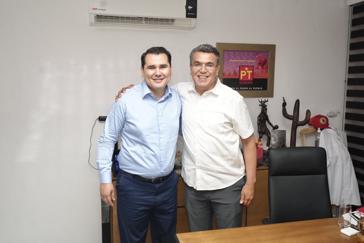 ramon_flores_'s tweet photo. En reunión de la Ejecutiva Estatal @PTSonora1 recibimos al amigo Secretario Gobierno @AdolfoSalazar_  somos parte de este gran proyecto 4T junto al amigo Gobernador @AlfonsoDurazo Presidenta @Claudiashein  y seguiremos trabajando juntos, cuenta con todo nuestro apoyo amigo. https://t.co/3aLoRKsUlB