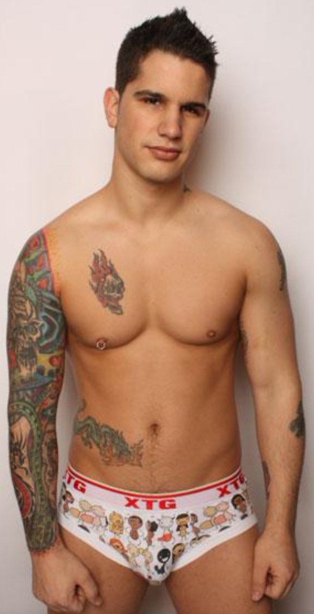 armyhammered's tweet photo. #PierreFitch https://t.co/1mLq5I3uBM