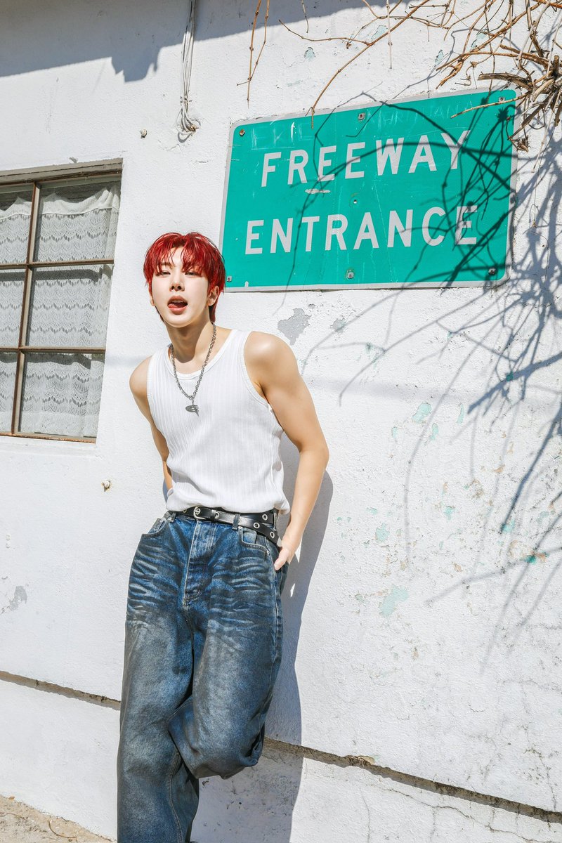 futore_official's tweet photo. YOO HEEDO 2nd Single [NADU] Jacket Spoiler 01

✎2025.04.22 (TUE) 12PM (KST)

#YOOHEEDO #HEEDO #NADU https://t.co/GyMS9UbghU