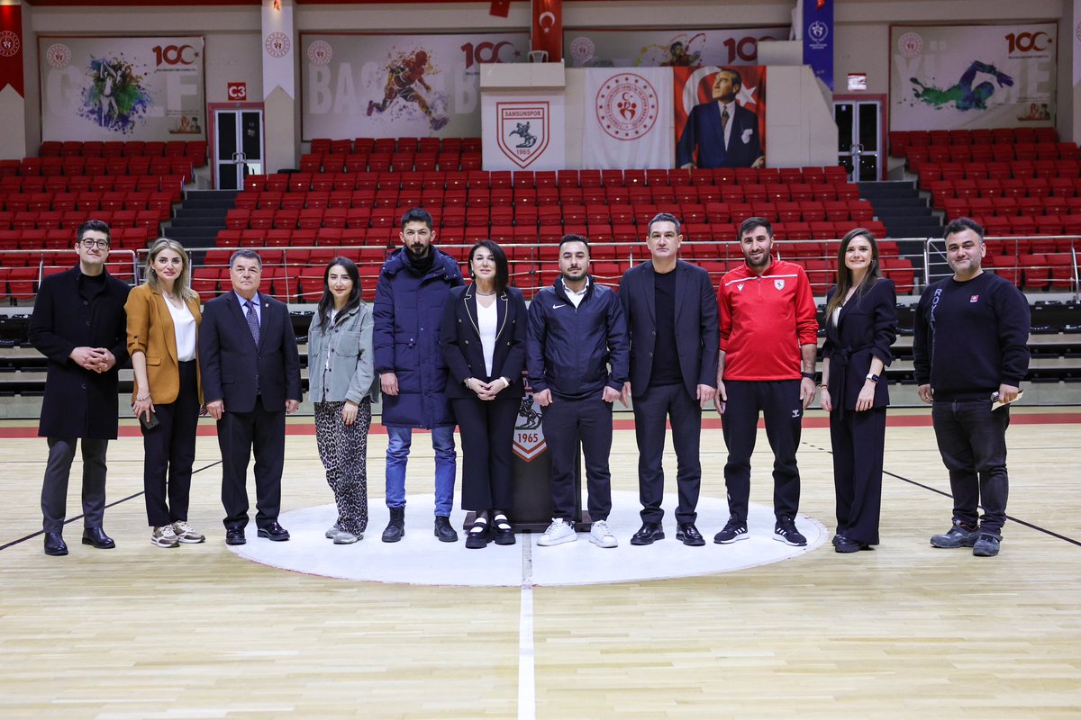 Samsunspor Kulübü tarafından, 2024-2025 sezonu kombine sahibi taraftarlarımıza yönelik düzenlenen “Teşekkür Etkinliği”, 10 Nisan Perşembe günü İlkadım Mustafa Dağıstanlı Spor Salonu’nda noter huzurunda gerçekleştirilmiştir.

🔗 Detaylar Web Sitemizde
👉 bit.ly/4inintX