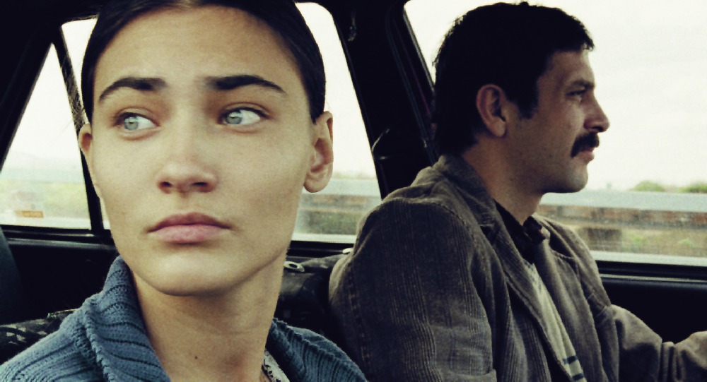 KAPLANFILM's tweet photo. 🎬 Altın Lale ödüllü “Yumurta” yeniden beyazperdede!

Semih Kaplanoğlu’nun uluslararası ödüllü filmi,
📍 44. İstanbul Film Festivali
🎞️ Ayhan Ergürsel Retrospektifi’nde!
📅 16 Nisan saat 16:00 City's Cinewam'da
#Yumurta #SemihKaplanoğlu #AyhanErgürsel #İstanbulFilmFestivali https://t.co/grrPRNSLBp
