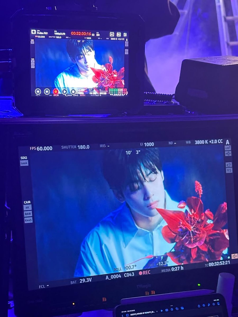 eunwoomelike's tweet photo. Yarın bossg reklamı çıkacak görmek için sabırsızlanıyorum felix'in ig postu ❤❤💘💘💘💘 

#CHAEUNWOO #FELİX #BOSSG https://t.co/Zat4phpUyM