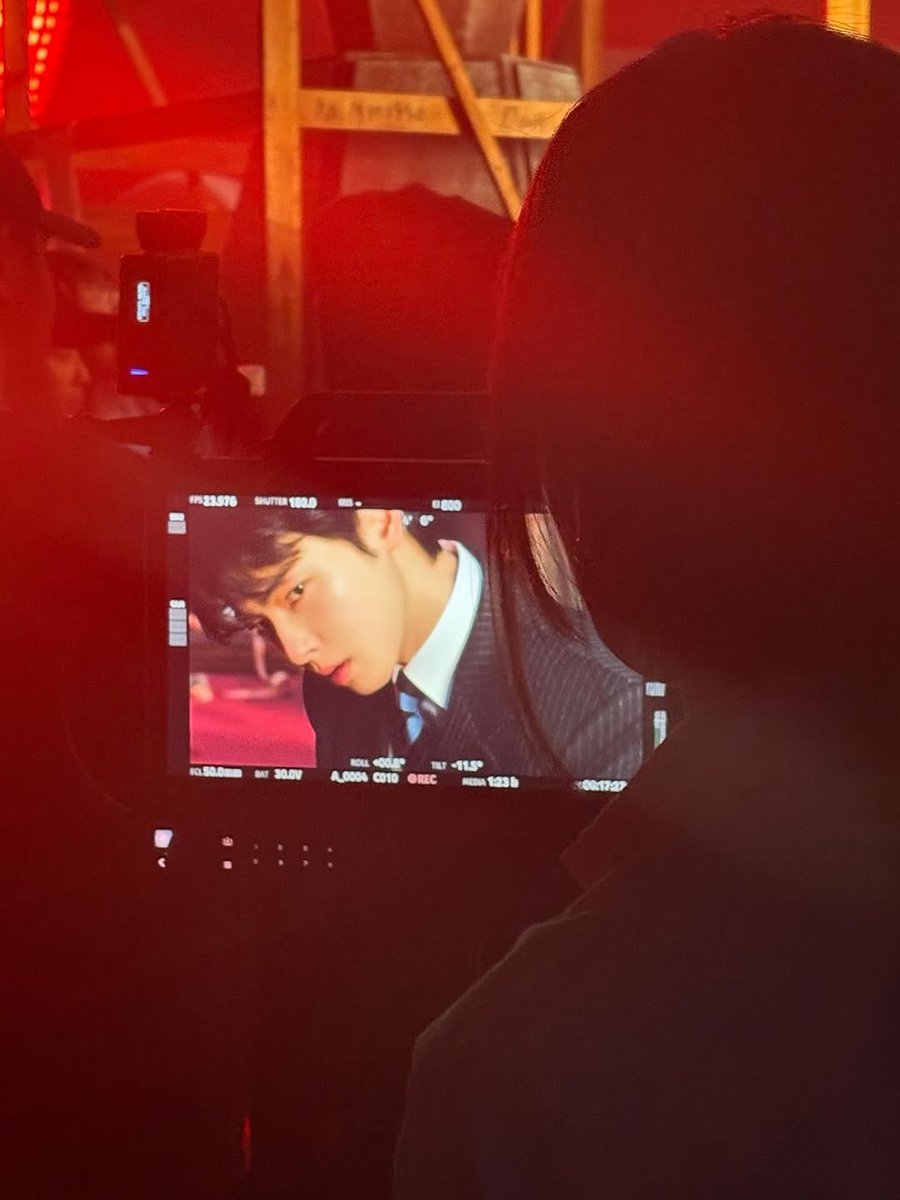 eunwoomelike's tweet photo. Yarın bossg reklamı çıkacak görmek için sabırsızlanıyorum felix'in ig postu ❤❤💘💘💘💘 

#CHAEUNWOO #FELİX #BOSSG https://t.co/Zat4phpUyM