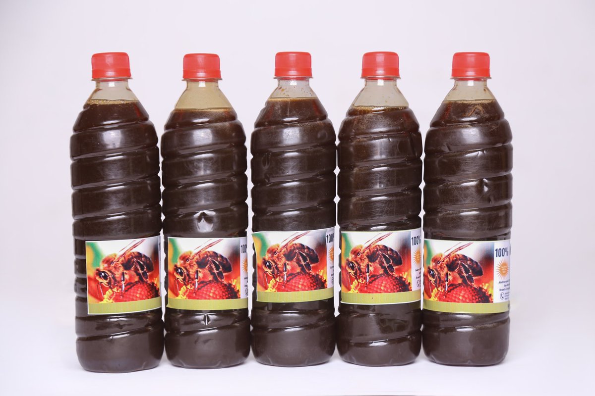 Mike5Ene's tweet photo. @13fxiii Abuja pple looking for were to get original honey https://t.co/xbYb8hgEHG