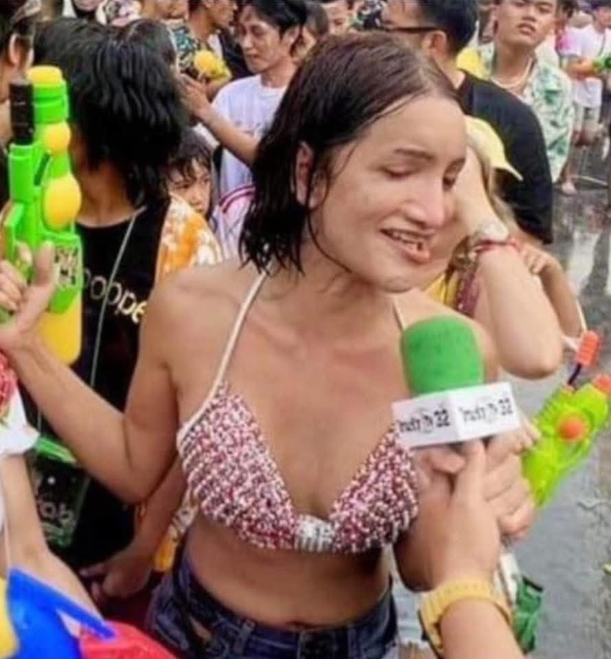 ดีย์ เรื่องราวดีๆเว่อ