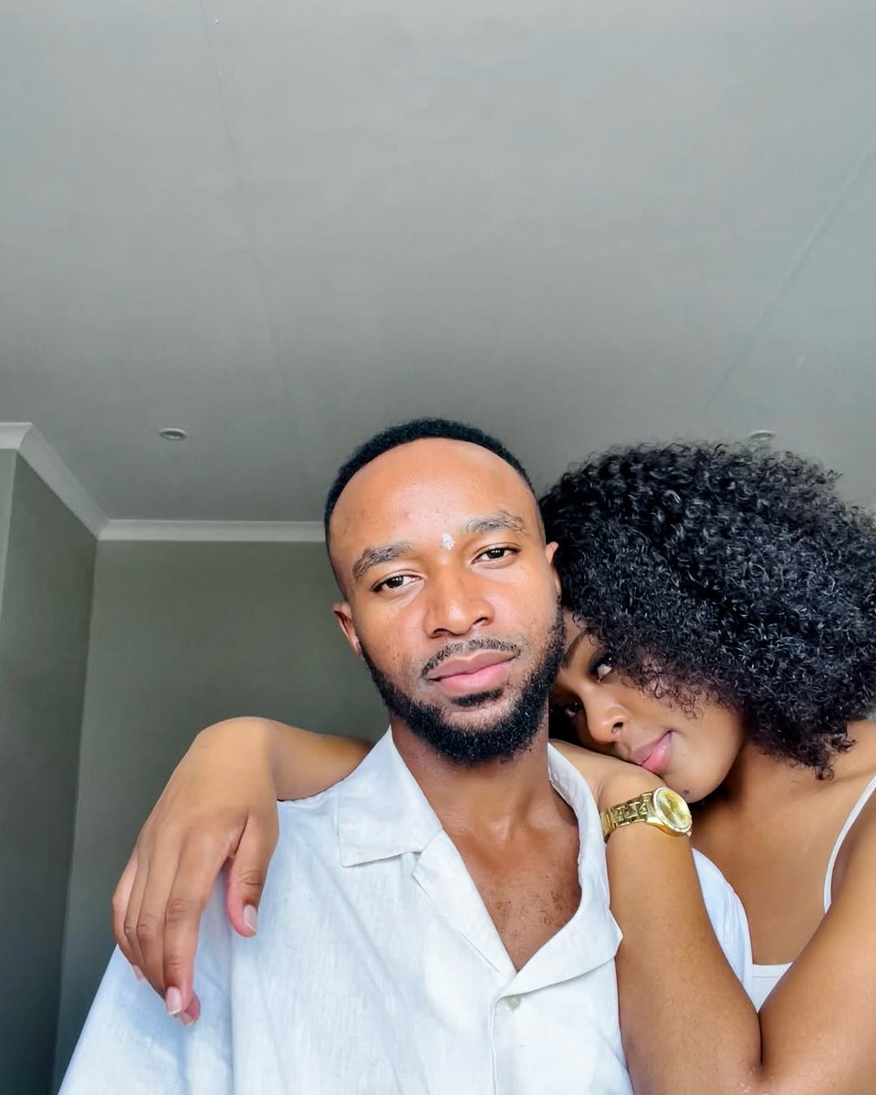 MDNnewss's tweet photo. 2pac fulfils grandmother’s dream with heartwarming tribute

Media personality Lindo Sithole affectionately known as 2pac has captured the hearts of Mzansi after revealing he has built a big house in honour of his late grandmother, fulfilling a promise he made years ago.

Taking to social media, Sithole shared the emotional journey behind the project, describing how the house now serves as a home for family gatherings, especially during significant occasions such as Easter and Christmas.

The gesture has sparked an outpouring of admiration from fans, many commending Sithole for his deep sense of family and commitment to his roots.

Sithole, who was raised by his grandmother Roselina, said he vowed to change the situation at home once he was financially stable. Though no one currently lives in the original family home, the decision to rebuild was deeply personal.

“My life changed the day I decided to rebuild our family home, even though no one was living there anymore,” he shared. “The house holds deep meaning for me because I was born and raised there by my grandmother, Roselina, who loved me so much.”

He added that her words, “uNdo uzo ngakhela umuzi one day” (“You will build me a house one day”), remained with him long after her passing. “I had to fulfill her dream, even though she is no longer with us.”

Sithole’s story stands as a powerful reminder of the lasting bonds of family and the importance of honouring those who paved the way.