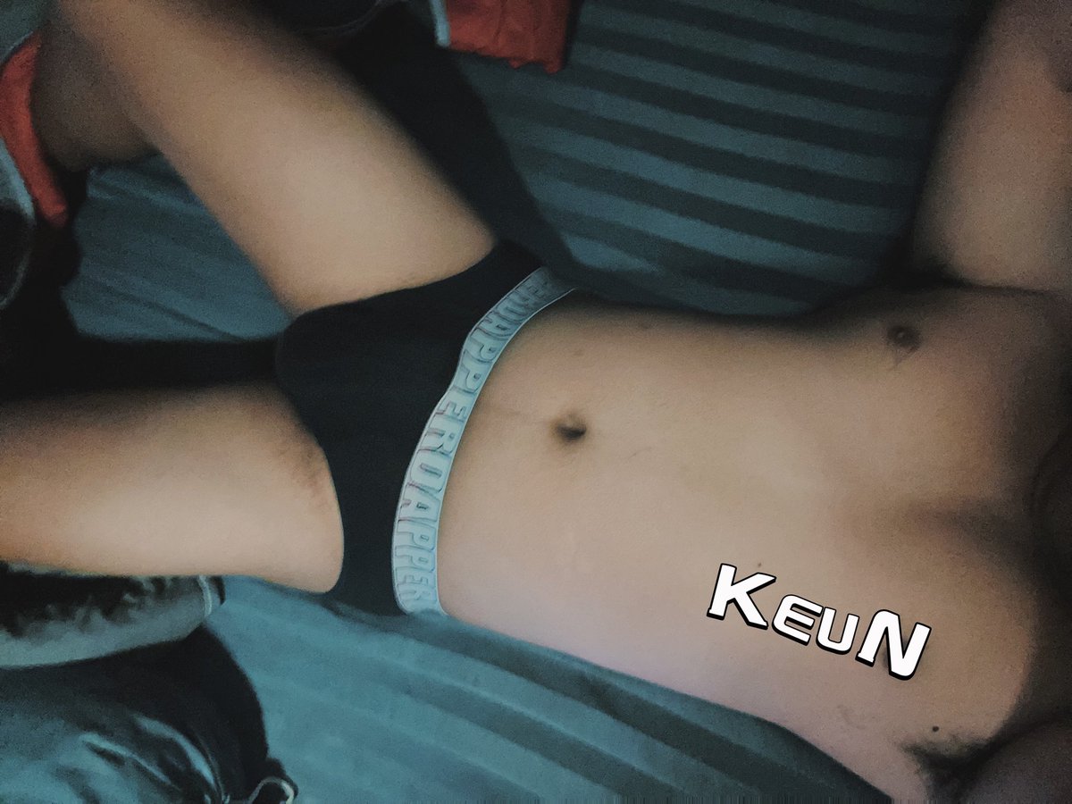 KEUNKEUN (@keunkeun8) on Twitter photo วันว่างสาดน้ำตัวเองดีกว่า 💦
สามวันไม่ได้ปล่อยเรย 🍆
🩲🪁✊🏻💦 วันว่างสาดน้ำตัวเองดีกว่า 💦
สามวันไม่ได้ปล่อยเรย 🍆
🩲🪁✊🏻💦