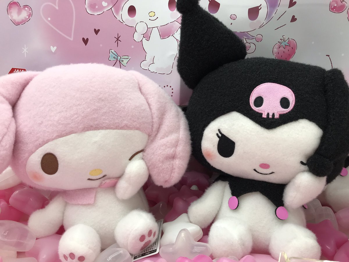 入荷情報】 『マイメロディ・クロミ かおかくしBIGぬいぐるみ』 本日