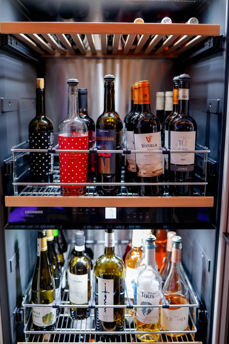 specialkitchn's tweet image. Elevate your home bar experience with our sleek, energy-efficient wine coolers. They're perfect for keeping every bottle at the ideal temperature and ready to impress.

extraspecialkitchensupplies.com

#winecoolers #winecooler #doubledoor #kitchenappliances #dishwasher #homeappliances