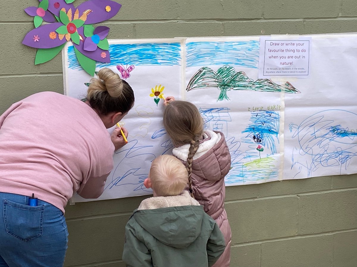 We had a fabulous time yesterday in our Spring Family Day! 🌞 

From building birdhouses, learning about creepy crawlies with our wonderful volunteer Jane, and challenging ourselves to a wildlife treasure hunt, we all celebrated the importance of nature and biodiversity. 🌳