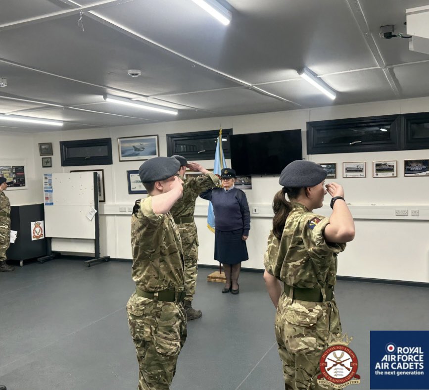 2476Hutton's tweet photo. Thursday saw Flight Lieutenant Penn receive her last salute as she retired from uniformed service after 39 years! 🫡

https://t.co/E0haDcisI0

@EssexWingATC 
@CERegionRAFAC 
@aircadets 
@ComdtAC 

#2476AirCadets #Hutton #Brentwood #WeAreEssexWing #NoOrdinaryVolunteer https://t.co/bl4luHrK2b
