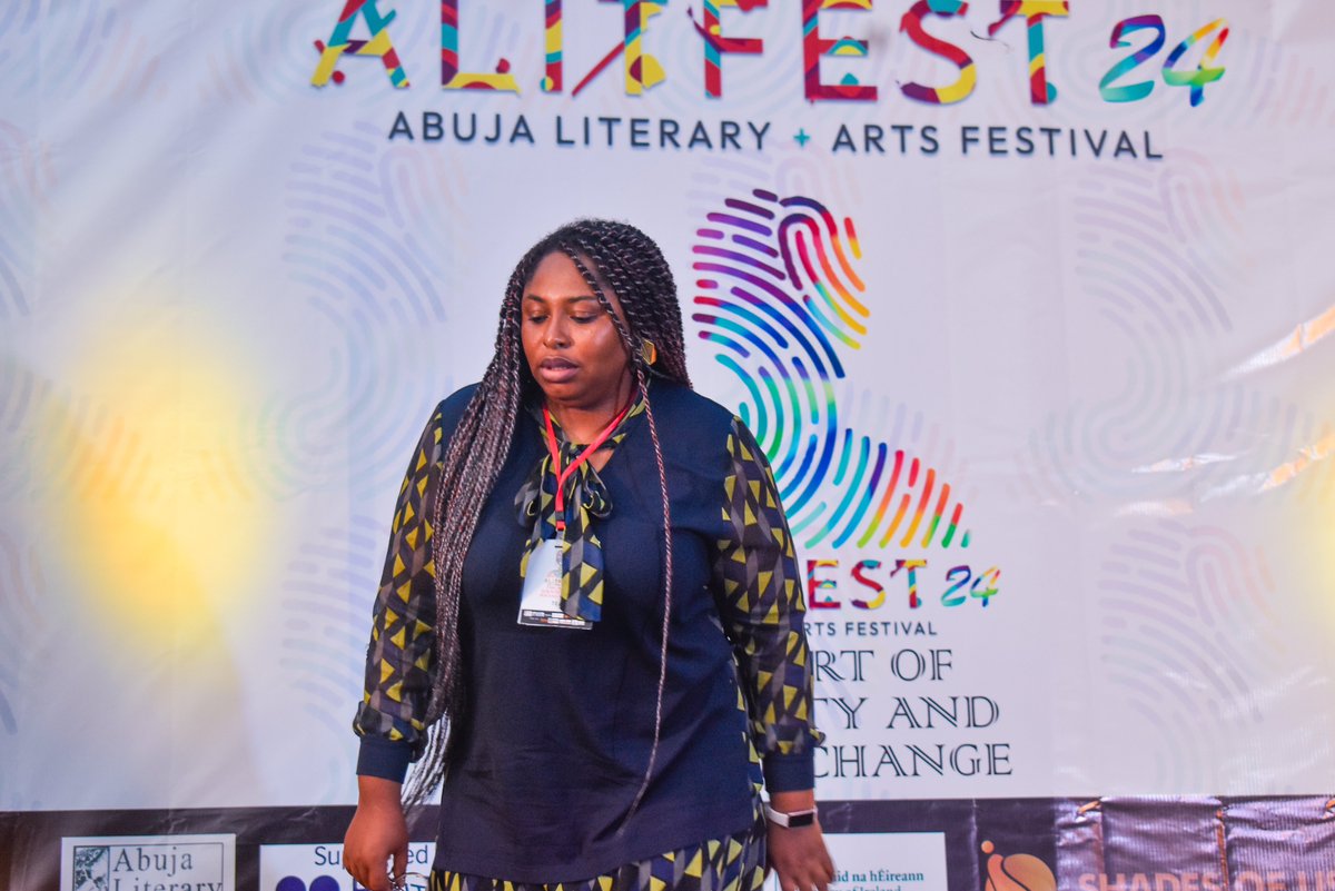 remimah's tweet image. At Shades of Us, we know that art has the ability change perspectives and spark a desire for better socioeconomic outcomes in our communities. We must promote local art and voices because our stories matter. 

#ShadesofUs 
#ALitFest