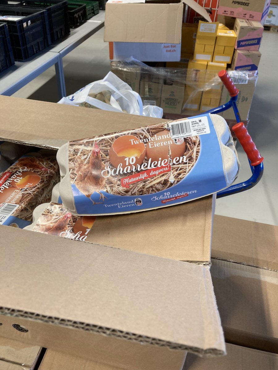 De gezamenlijke kerken in de Hof van Twente zorgen ervoor dat er verse eieren. Bij het ontbijt staan met de Paasdagen,een gezegend ei dank hiervoor 🙏🏻👍🔝